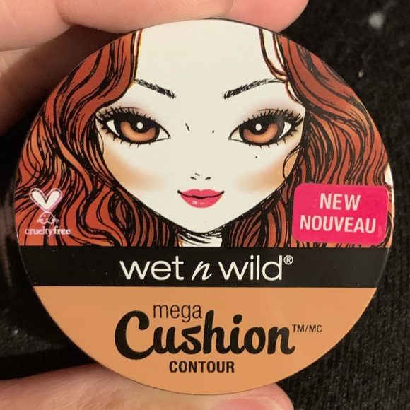 Wet N Wild Mega Cushion Contour - Picture 1 of 2